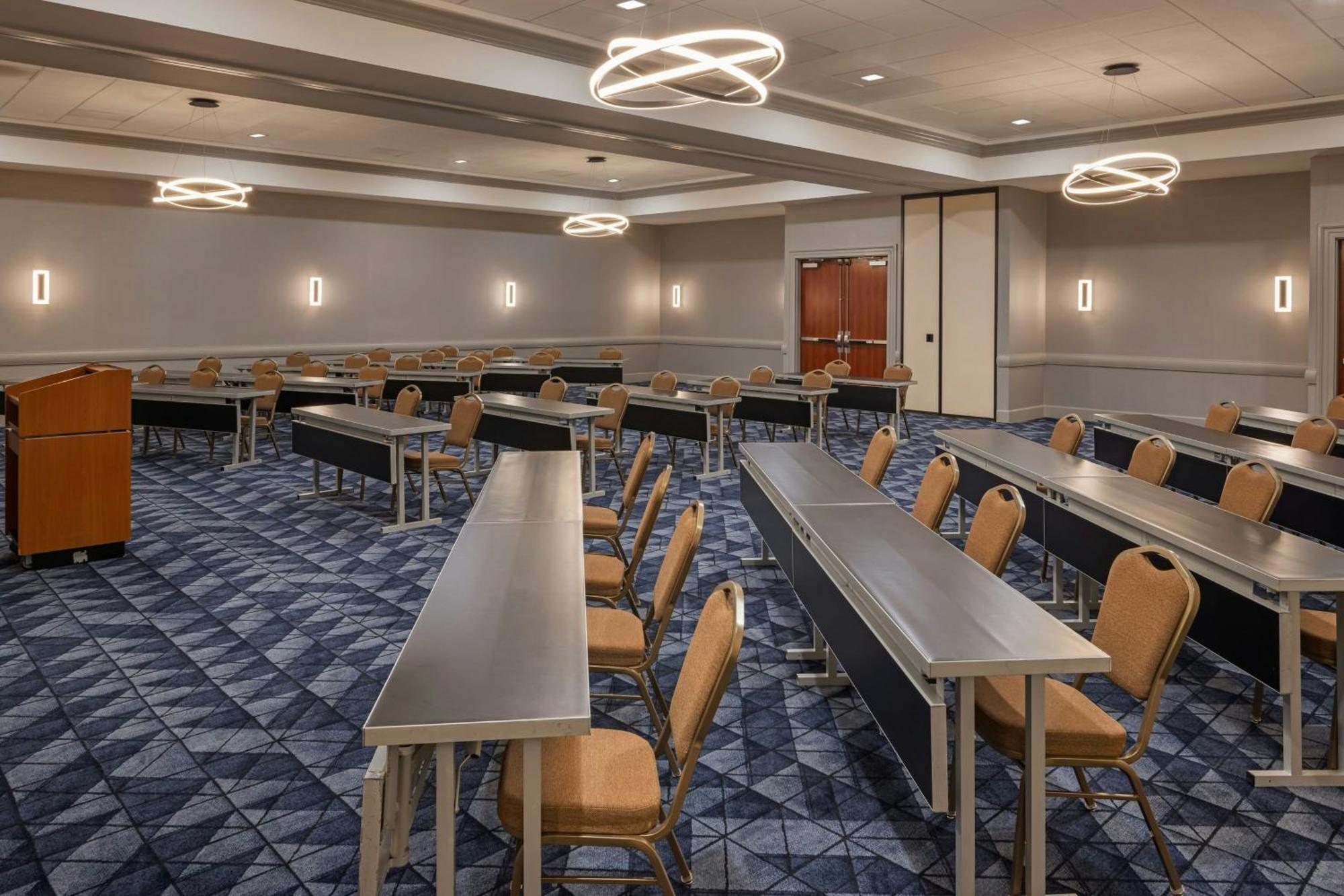 Готель Courtyard By Marriott Sacramento Cal Expo Екстер'єр фото