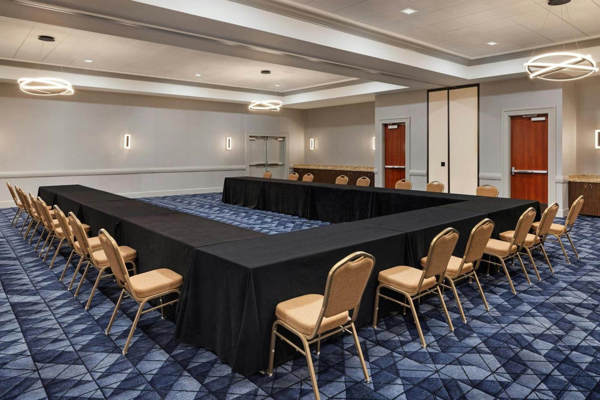 Готель Courtyard By Marriott Sacramento Cal Expo Екстер'єр фото
