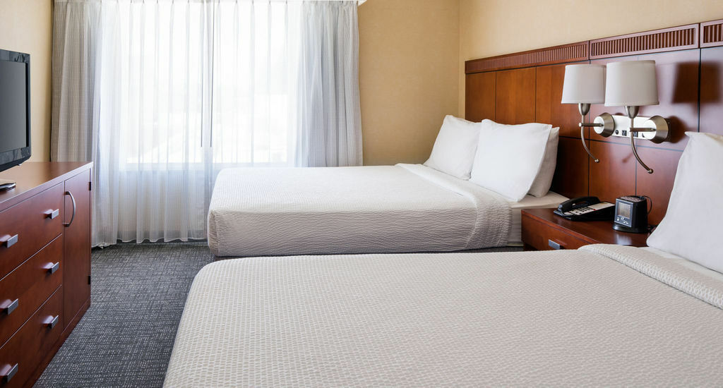 Готель Courtyard By Marriott Sacramento Cal Expo Екстер'єр фото